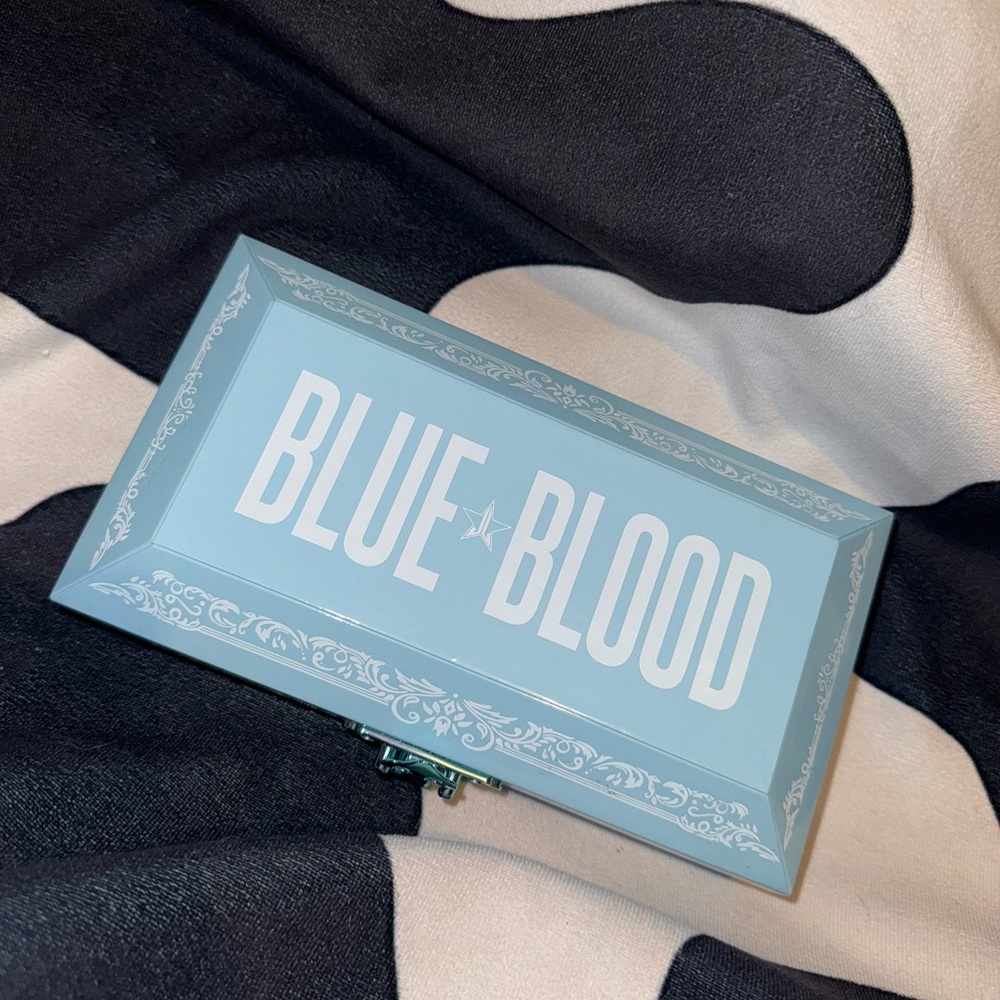 Jeffree Star Cosmetics Blue Eyeshadow Palette
